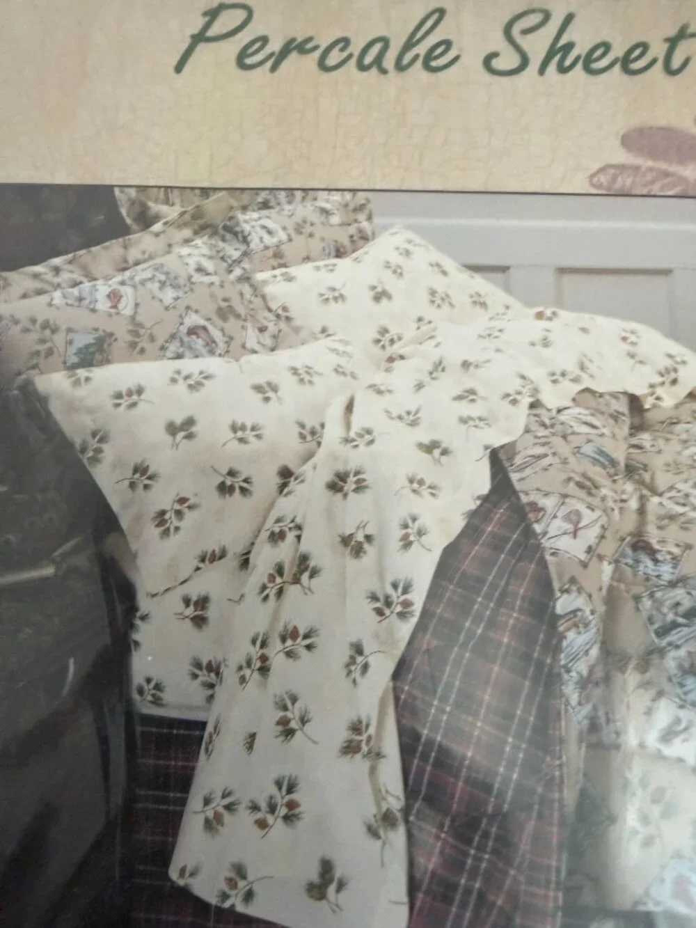 Vintage NorthCrest King Percale Sheet Set Cabin Pine Cone Floral   (BT)